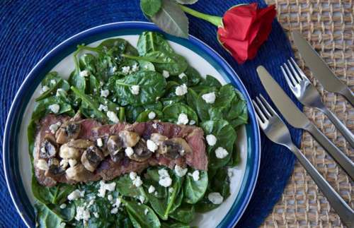Steak, Mushroom and Blue Cheese Salad