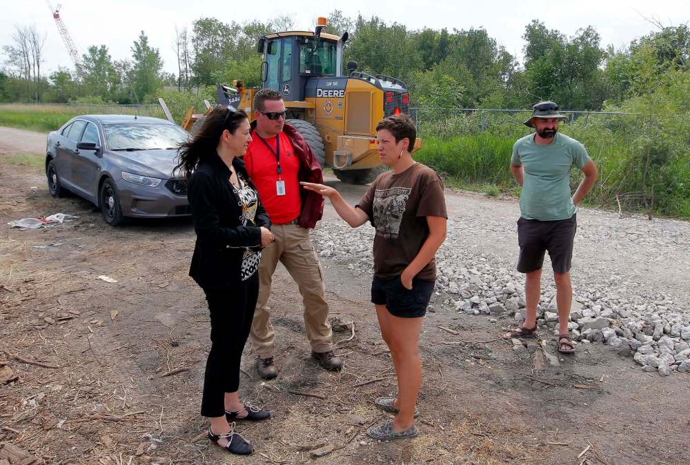 BORIS MINKEVICH / WINNIPEG FREE PRESS FILES
Winnipeg police say they weren’t instructed on how to deal with Parker Lands protesters.