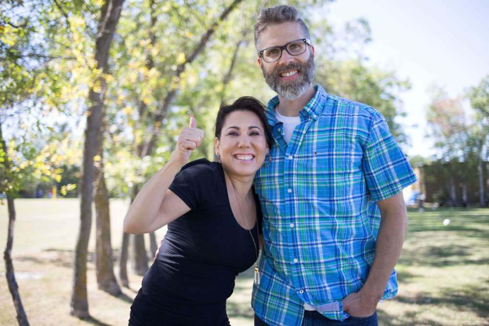 JEN DOERKSEN/WINNIPEG FREE PRESS
University of Winnipeg professor Leah Gazan (left) and Steve Heinrichs of Mennonite Church Canada are trying a peaceful fast in a push to get the federal government to implement the United Nations Declaration on the Rights of Indigenous Peoples.