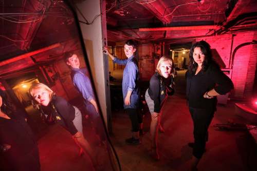 RUTH BONNEVILLE / WINNIPEG FREE PRESS
Gwendolyn Collins (from left), Andraea Sartison and Jennie O&rsquo;Keefe of One Trunk Theatre will be sharing ghost stories in the basement of the Burton Cummings Theatre.