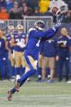 JOHN WOODS / THE CANADIAN PRESS
Winnipeg Blue Bombers' Darvin Adams (1) hauls in the pass during the second half of CFL action against the Ottawa Redblacks in Winnipeg Friday, September 22, 2017.