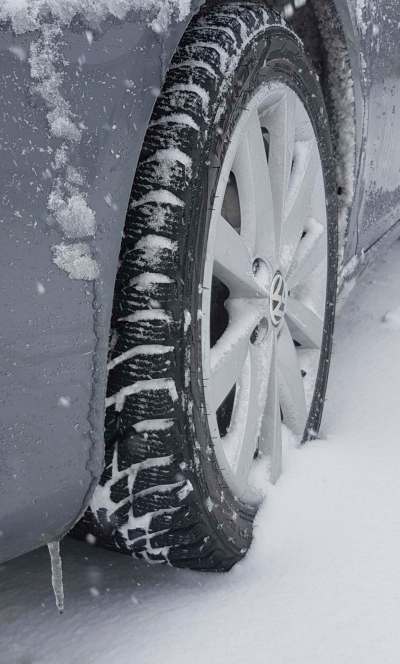 Photos by Haney Louka / Winnipeg Free Press
Studded and studless tires each have their own advantages and disadvantages, but both will provide added traction when it&rsquo;s most needed in winter driving conditions.