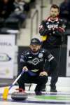 TREVOR HAGAN / WINNIPEG FREE PRESS FILES
Mike McEwen watches as Reid Carruthers sets up a shot at the Viterra Championship in Portage la Prairie in February.