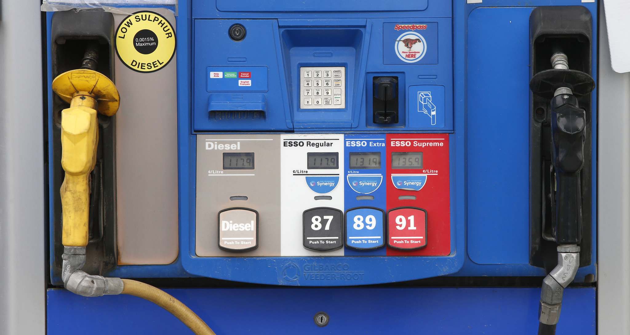 Winnipeg’s gas prices spike due to refinery outages Winnipeg Free Press