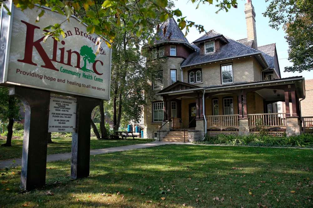 MIKE DEAL / WINNIPEG FREE PRESS FILES
The Klinic on Broadway