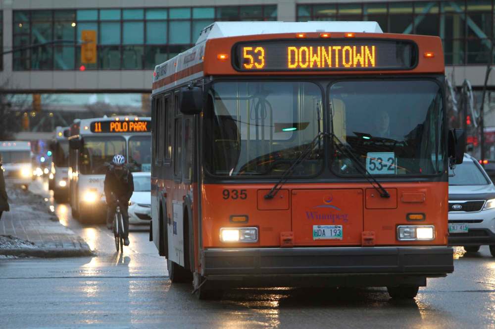 RUTH BONNEVILLE / WINNIPEG FREE PRESS
Transit has identified 22 routes that could see reduced service because of a shortfall in the city's budget.