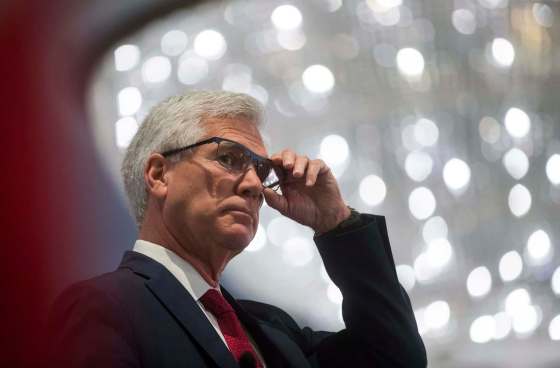 DARRYL DYCK / THE CANADIAN PRESS FILESFederal Natural Resources Minister Jim Carr says he will spend more time in Winnipeg South Centre: ‘When you’re a minister and an MP, you have to juggle your national and international duties with being at home.’