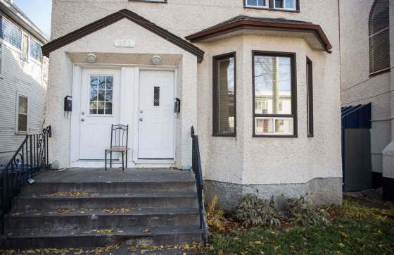 MIKE DEAL / WINNIPEG FREE PRESS filesThe baby was hospitalized after his parents called 911 from their North End home.