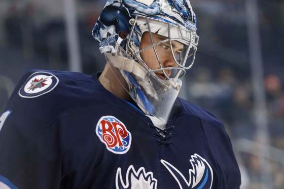 MIKE DEAL / WINNIPEG FREE PRESS FILESManitoba Moose goaltender Eric Comrie has been called up to serve as backup to Connor Hellebuyck.