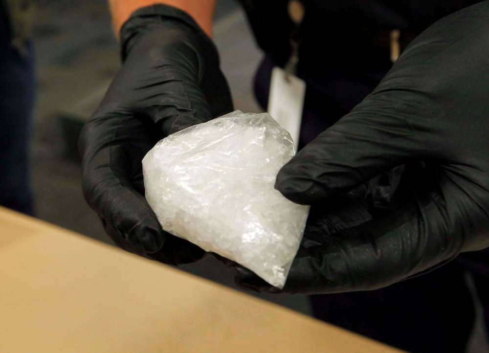 BORIS MINKEVICH / WINNIPEG FREE PRESS FILES
The falling price of methamphetamine has played a role in it becoming Winnipeg’s ‘drug of choice.’