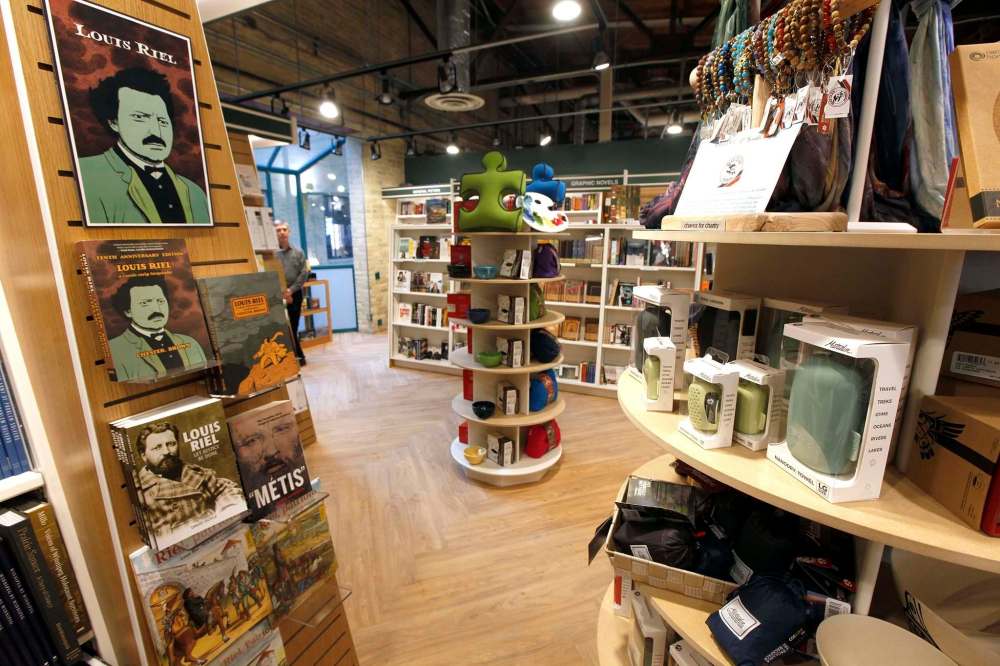 PHIL HOSSACK / WINNIPEG FREE PRESS
The Forks location of McNally Robinson will provide a selection of offerings from the main store and will pay particular attention to Indigenous and local writing, as well as books for children.