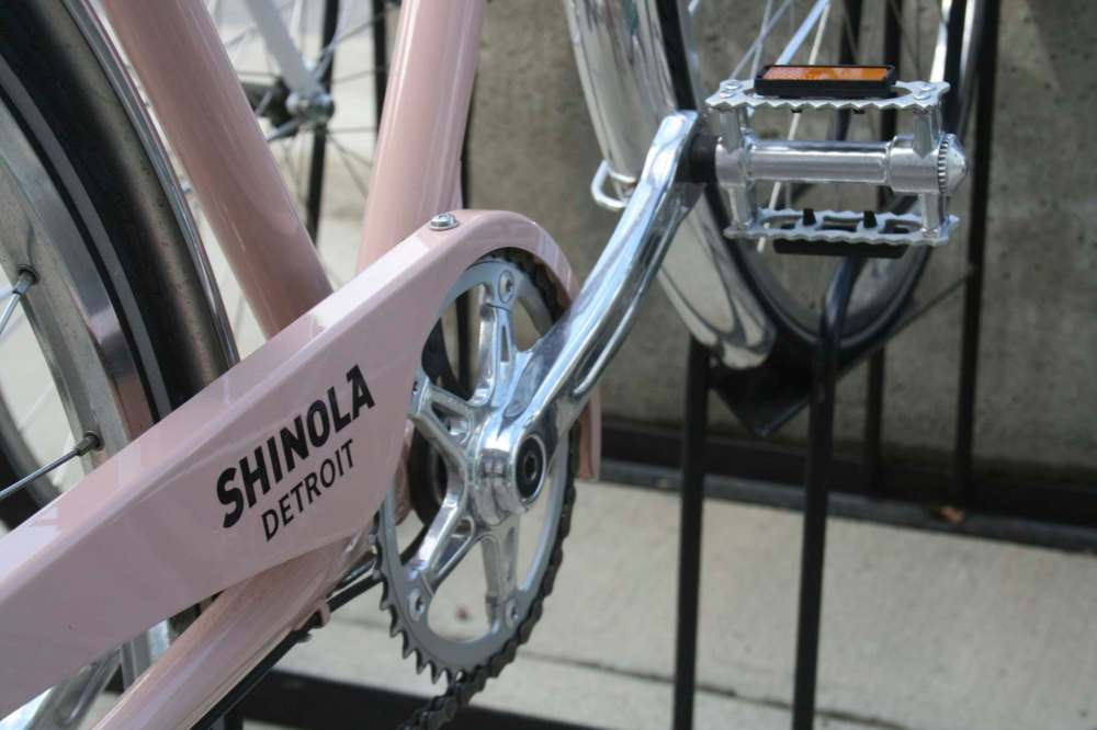 Leesa Dahl / Winnipeg Free Press
Shinola's glistening bikes are assembled at its flagship retail store on Canfield Street.