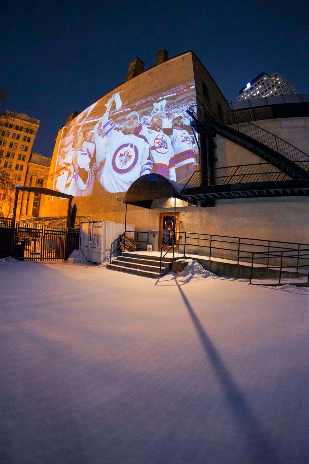 MIKAELA MACKENZIE / WINNIPEG FREE PRESS
Winter’s extended stay could provide suitable practice conditions for the Jets.