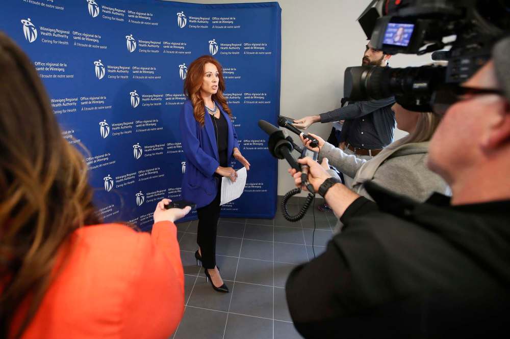 JOHN WOODS / WINNIPEG FREE PRESS
Krista Williams, chief health operations officer for the Winnipeg Regional Health Authority talks to media about preliminary year-end wait times for 2017/18 report released today in Winnipeg, Tuesday.