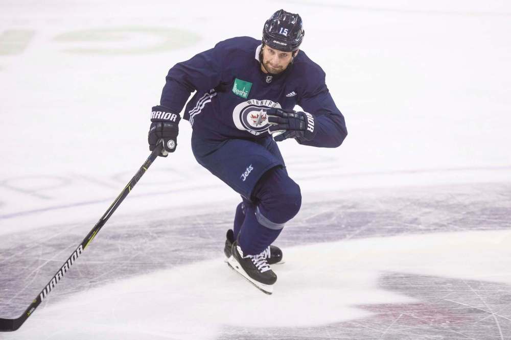 Matt Hendricks was dealt from the Predators to the Edmonton Oilers for goalie Devan Dubnyk. (Mike Deal / Winnipeg Free Press)