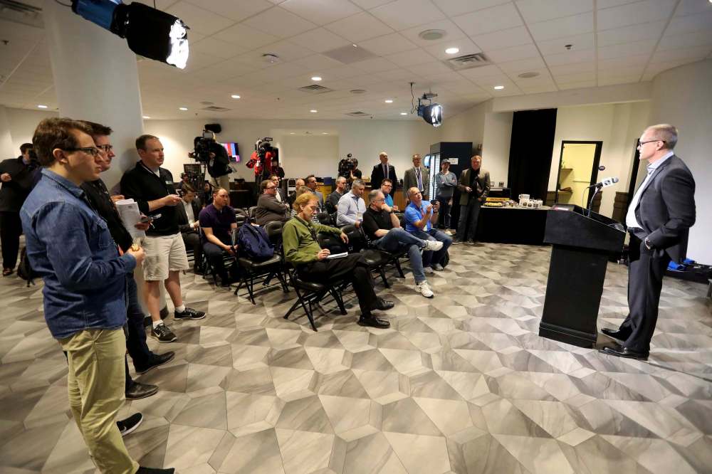 TREVOR HAGAN / WINNIPEG FREE PRESS
Winnipeg Jets' head coach Paul Maurice addresses media after practice Saturday.