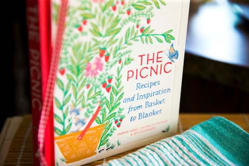 MIKAELA MACKENZIE / WINNIPEG FREE PRESS
The picnic offers a treasure trove of Mother's Day dishes to please mom.