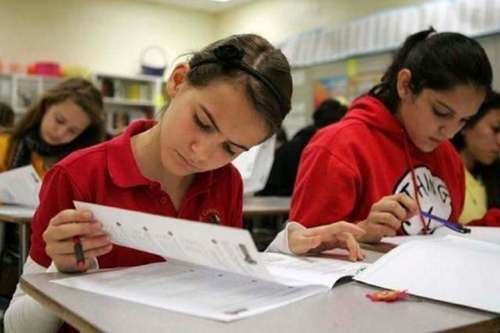Charlotte Southern/ Miami Herald files
Florida students prepare for a test. If they do well, they&rsquo;ll feel pride in their accomplishment.
