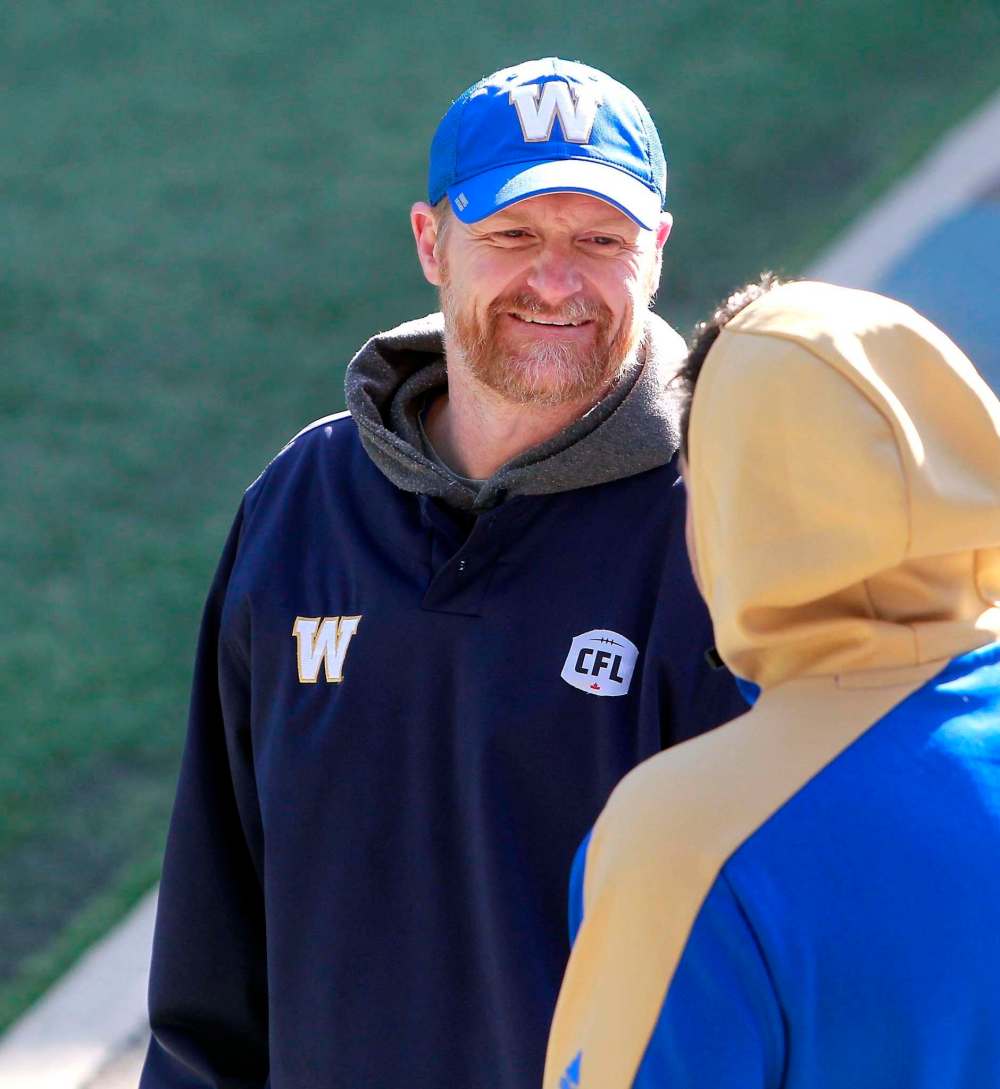 BORIS MINKEVICH / WINNIPEG FREE PRESS FILES
Bighill has credited the relationship he formed with Bombers head coach Mike O’Shea, above, as the reason why he ultimately chose to come to Winnipeg as a free agent.