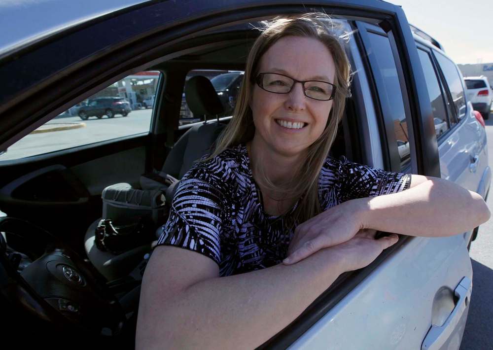 PHIL HOSSACK / WINNIPEG FREE PRESS
Nurse practitioner Diane Gudmundson decided last August she could provide better care outside the public health system than within it.