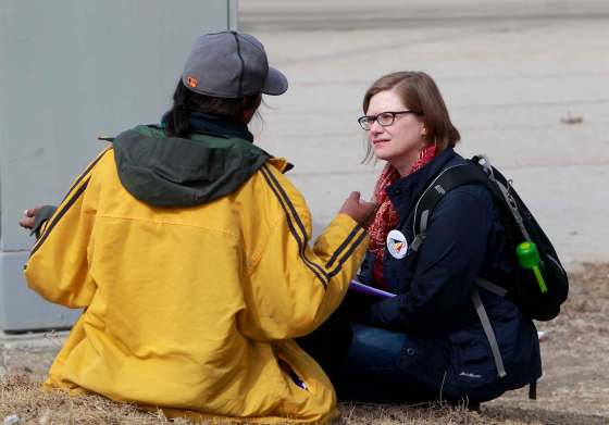 BORIS MINKEVICH / WINNIPEG FREE PRESS FILESA Street Census volunteer Heather Campbell-Enns interviews a homeless person in April, 2018.