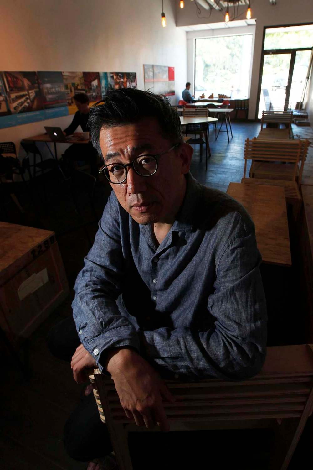 PHIL HOSSACK / WINNIPEG FREE PRESS
Korean ex-pat Jae-Sung Chon in his Corydon ave Coffee shop MAKE.