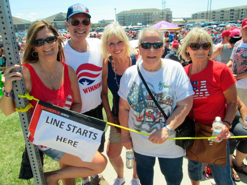 ADAM TREUSCH/WINNIPEG FREE PRESS
Sheri Paulson (from left), Don Barcome Jr., Patrice Boss, Linda Eide and Sue Schroeder were at the front of the line to attend U.S. Donald Trump's rally in Fargo, N.D., tonight.