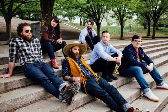 Strumbellas