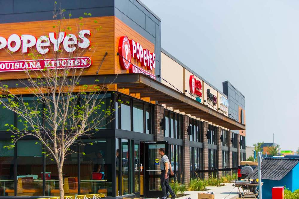 Popeyes Louisiana Kitchen is a New Orleans-based fried chicken and seafood company that first opened in 1972. There are plans for more locations in Winnipeg. (Mikaela MacKenzie / Winnipeg Free Press)
