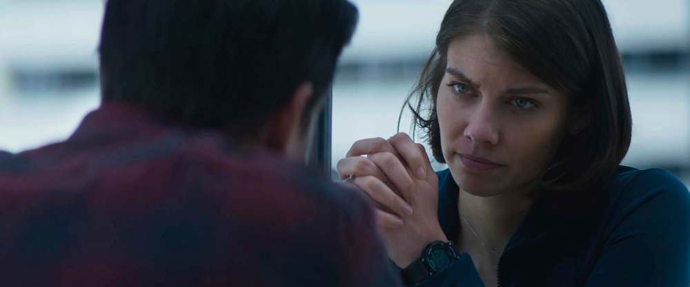 Lauren Cohan plays Alice, a member of the tactical unit in Mile 22.