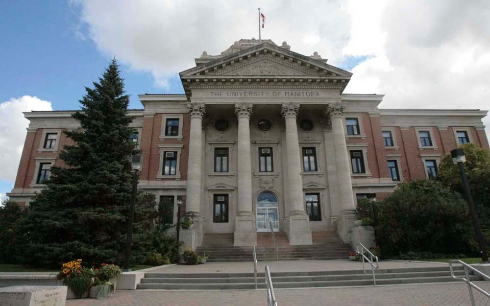 Dr. Gary Harding was associate dean of medicine at the University of Manitoba. He left the U of M and was fired by Cancer Care Manitoba in 2015 when the allegations surfaced.
JOE BRYKSA/WINNIPEG FREE PRESS FILES