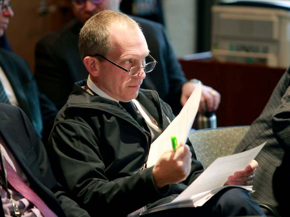 BORIS MINKEVICH / WINNIPEG FREE PRESS FILES
Winnipeg Fire Paramedic Service Chief John Lane at City Hall.