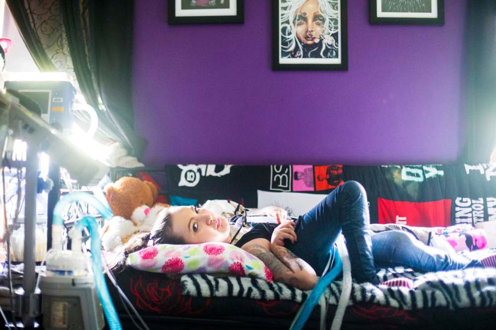 MIKAELA MACKENZIE / WINNIPEG FREE PRESS
As a child, Crystal Rondeau was admitted to the Children’s Hospital more than 300 times, and credits the Good Day Show with keeping her spirits up.