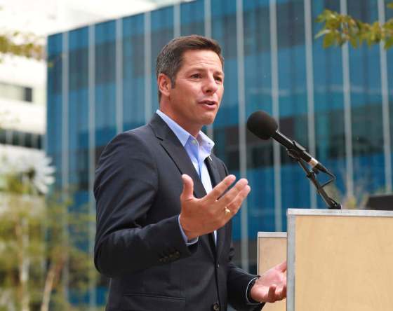 RUTH BONNEVILLE / WINNIPEG FREE PRESS FILESMayor Brian Bowman will launch his bid for re-election in the upcoming civic election this Thursday. The mayor has suggested that he won't take part in the much-anticipated Oct. 19 luncheon debate hosted by the Winnipeg Chamber of Commerce which has only invited what it terms front-runners in the 2018 campaign.