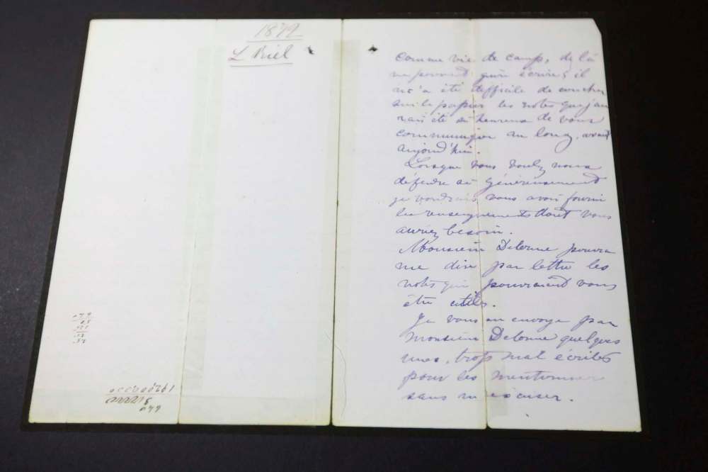 TREVOR HAGAN / WINNIPEG FREE PRESS (FILE)
Louis Riel's handwriting reveals a distinctive, flamboyant style.