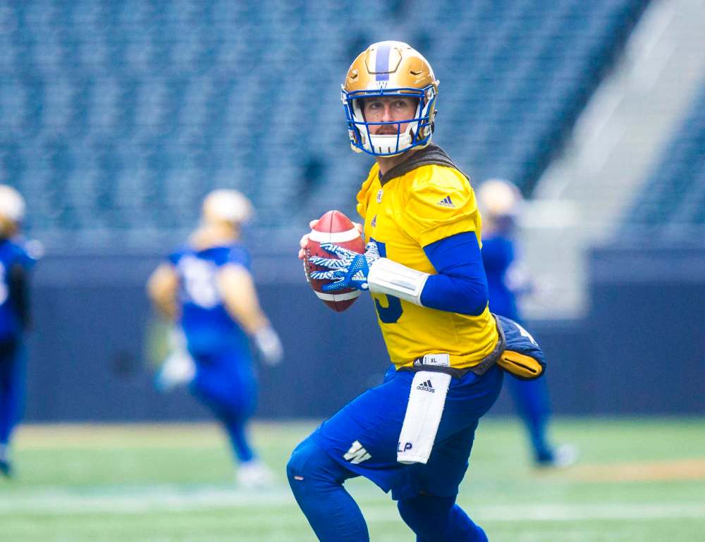 MIKAELA MACKENZIE / WINNIPEG FREE PRESS
Blue Bombers Quarterback Matt Nichols has yet to eclipse the 300-yard passing mark this season.