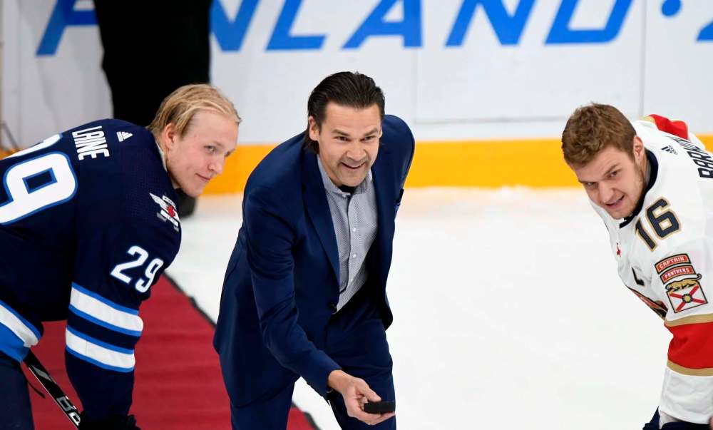 Heikki Saukkomaa / Lehtikuva / The Associated Press
Former Jet Teppo Numminen