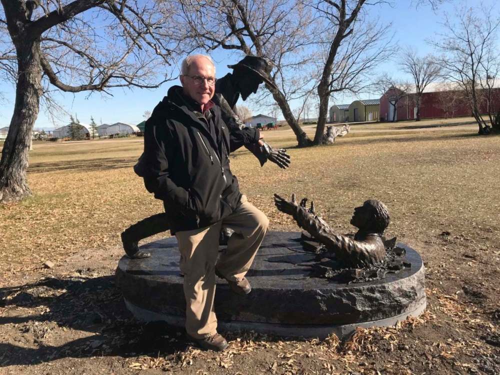 Peter Sawatzky
Peter Sawatzky, with his sculpture of 16th-century Anabaptist leader Dirk Willems, in Steinbach at the Mennonite Heritage Village Museum.