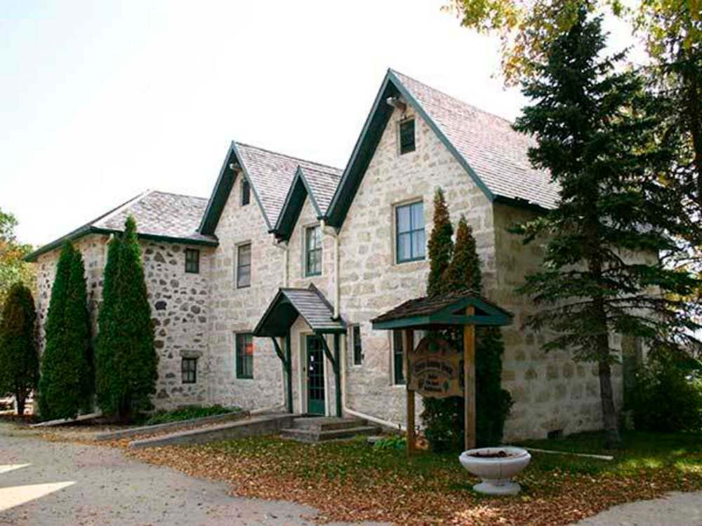 Kennedy House was built in 1866 using stones quarried from the Red River banks at nearby St. Andrews Rapids, according to the Manitoba Historical Society. (Ken Storie / Manitoba Historical Society file)