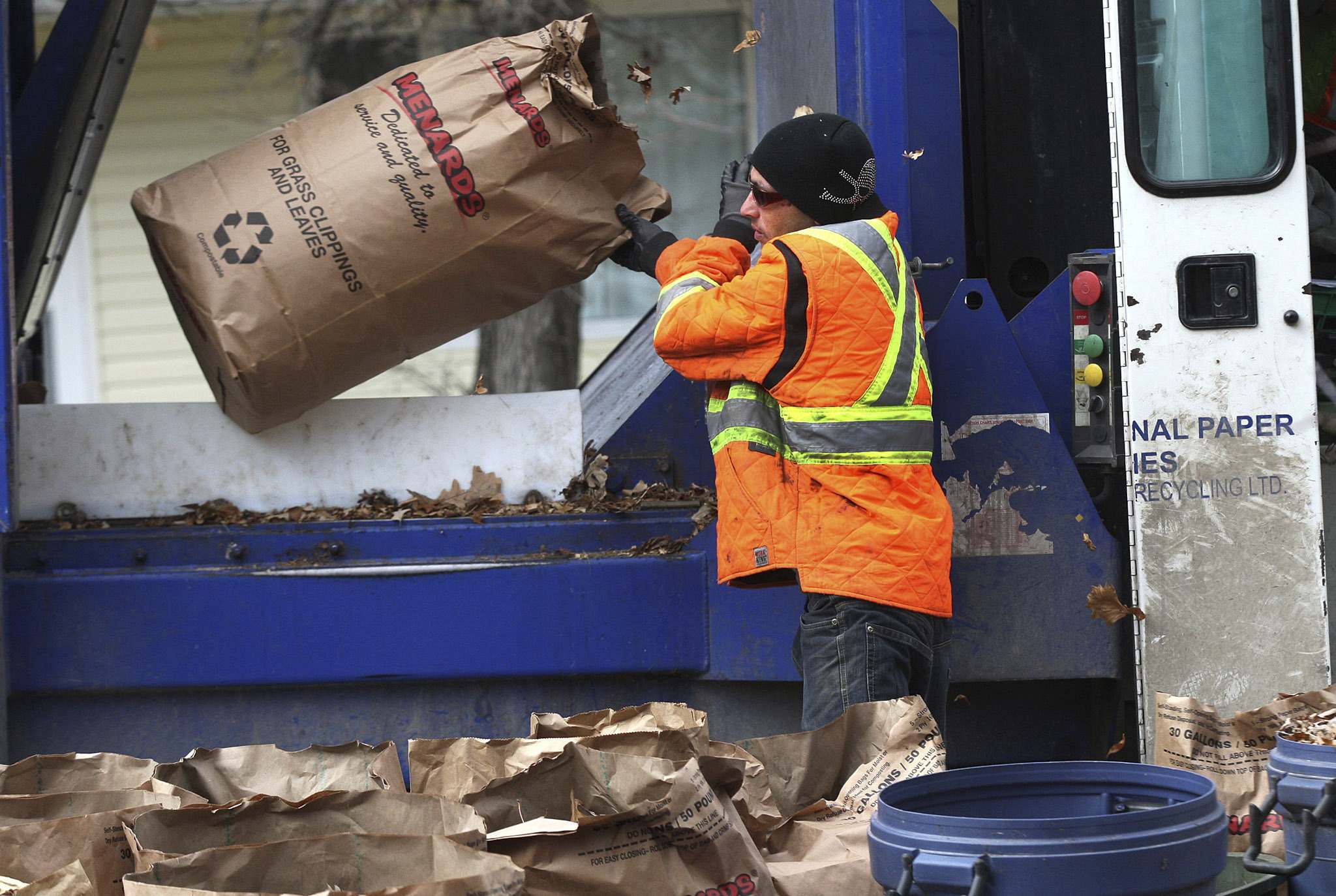 Emterra on short end of trash talk Winnipeg Free Press