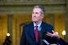MIKAELA MACKENZIE / WINNIPEG FREE PRESS FILES
Premier Brian Pallister&rsquo;s Progressive Conservatives, who are historically stronger in rural ridings, are getting support inside the city, the poll says.