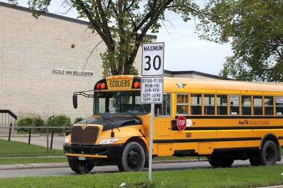 Ruth Bonneville / Winnipeg Free Press filesÉcole Van Belleghem in Southdale was one of three schools threatened on social media.