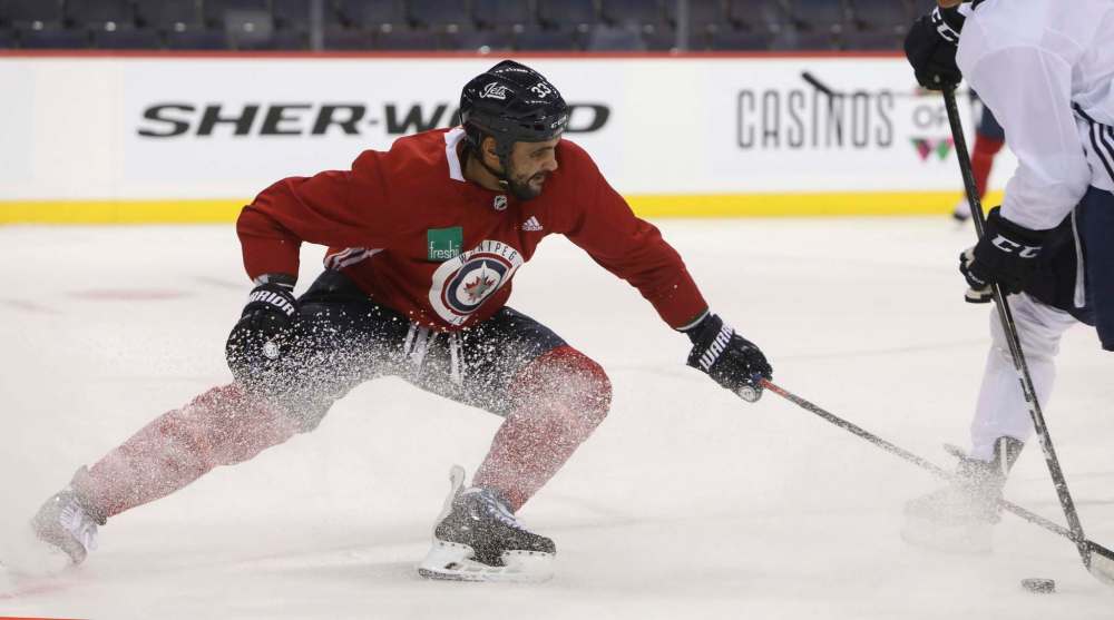 RUTH BONNEVILLE / WINNIPEG FREE PRESS FILES
Winnipeg Jets' Dustin Byfuglien