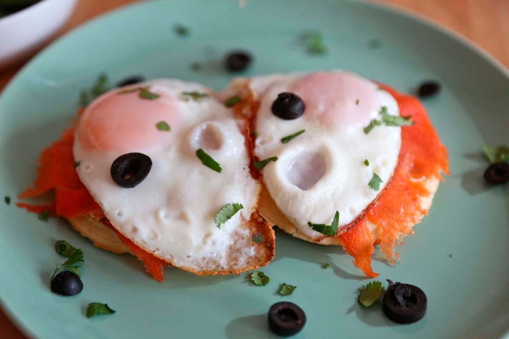 MIKE DEAL / WINNIPEG FREE PRESS
The Norwegian waffle dish at Joy Coffee Bar on Roblin Boulevard.