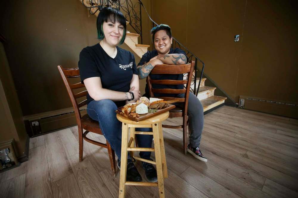 Jessie Hodel, left, and Candice Tonelete, co-owners of the new restaurant Roughage Eatery. (John Woods photos / Winnipeg Free Press)