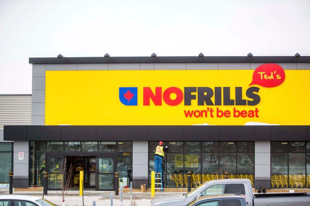 The new Ted's No Frills at 1500 Plessis Road in Winnipeg. (Mikaela MacKenzie / Winnipeg Free Press)