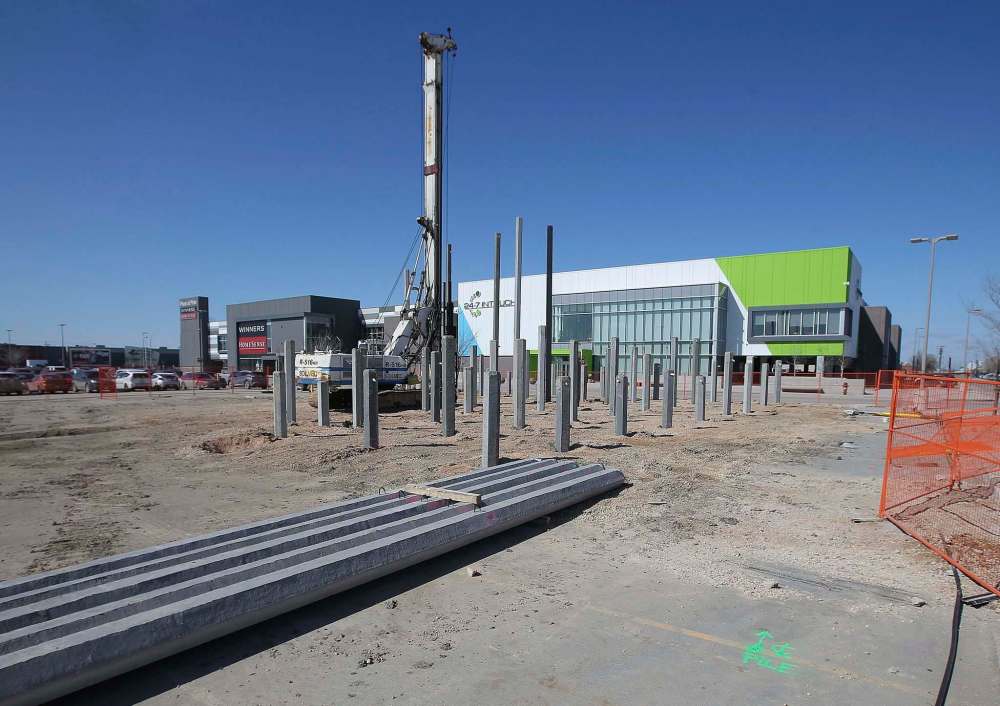 The building site for the proposed P.F. Chang's restaurant, south of 24-7 Intouch Winnipeg and Winners/Homesense. (Jason Halstead / Winnipeg Free Press)