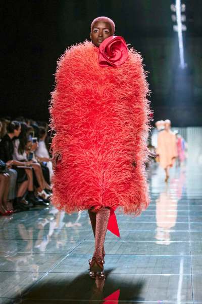 Kevin Hagen / The Associated Press files
Living Coral, the Pantone Color Institute&rsquo;s 2019 colour of the year, is the shade of many a bridesmaid&rsquo;s nightmares.