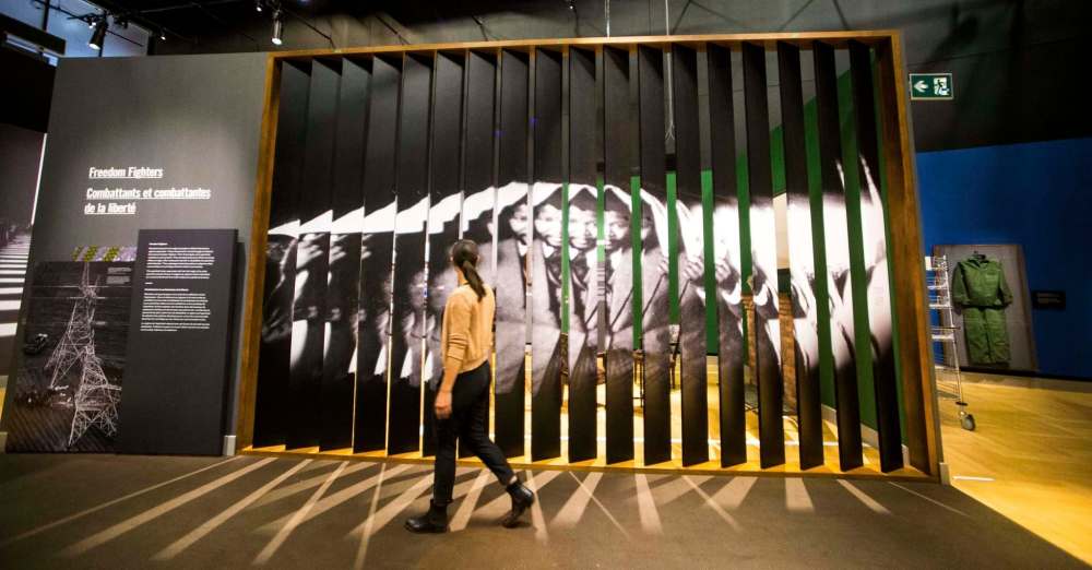 MIKAELA MACKENZIE / WINNIPEG FREE PRESS
CMHR’s exhibit Mandela: Struggle for Freedom was honoured Friday at the annual GLAMi Awards in Boston.