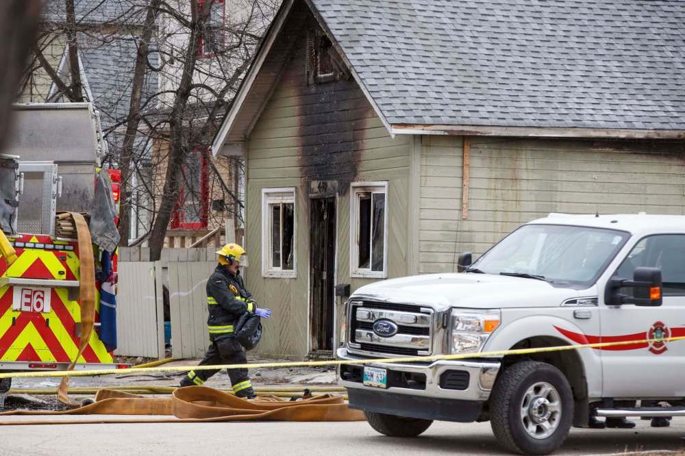 One dead, one critically injured in North End house fire – Winnipeg ...